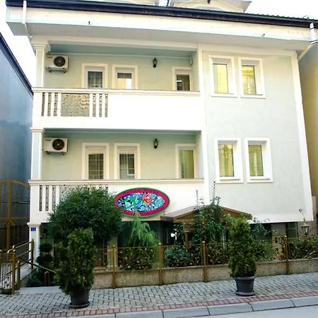 Boutique Rose Diplomatique 3*