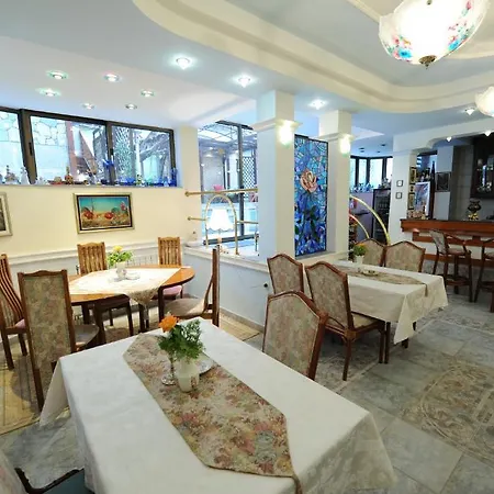 Boutique Rose Diplomatique Hotel Skopje
