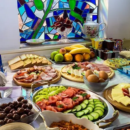 Boutique Rose Diplomatique 3* Skopje