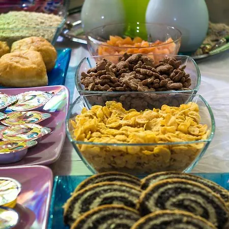 Boutique Rose Diplomatique 3* Skopje