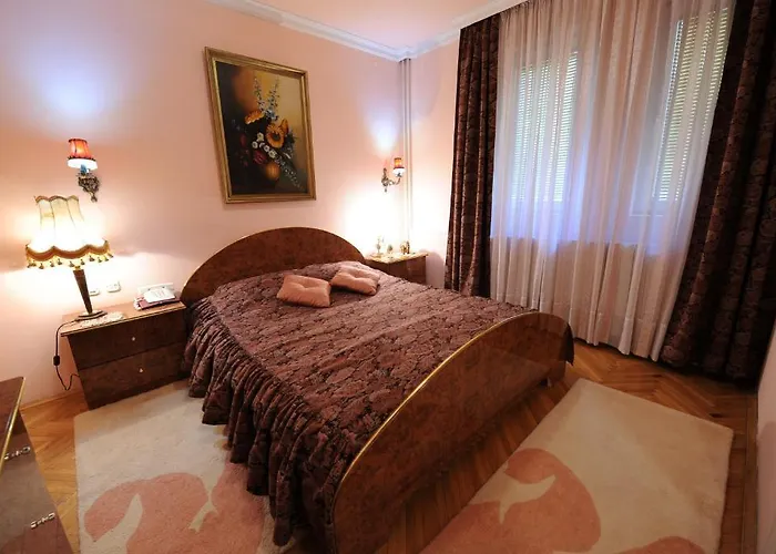 Boutique Rose Diplomatique Hotel 3*