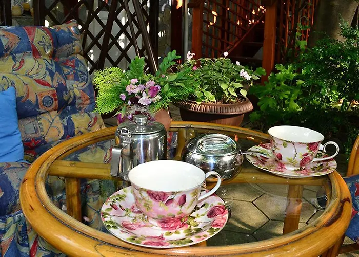 Boutique Rose Diplomatique Hotel