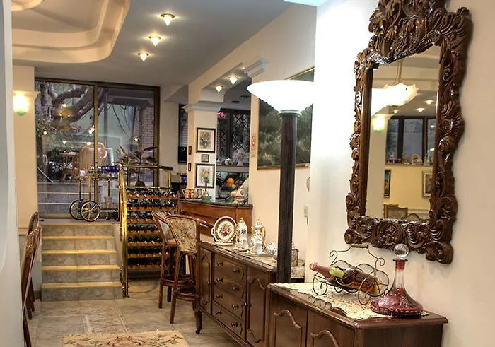 Boutique Rose Diplomatique 3*